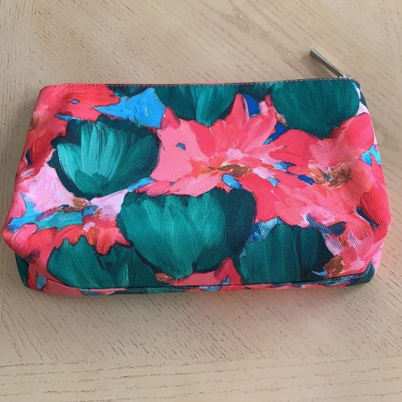 Lala Dk for Clinique Cosmetic Pouch (NWOT) - Picture 3 of 9